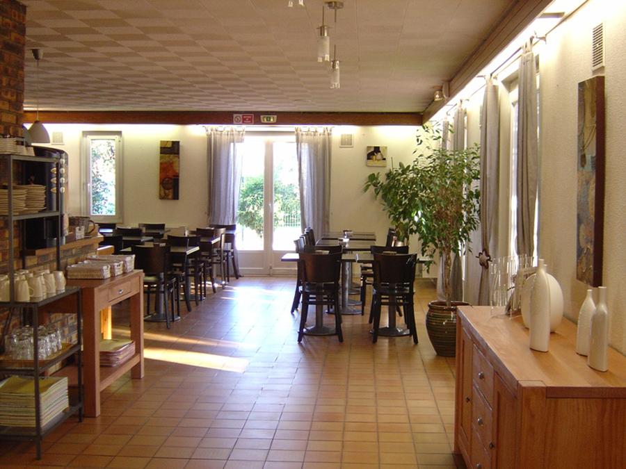 Brit Hotel Plaisance A9/A61 ناربون المطعم الصورة
